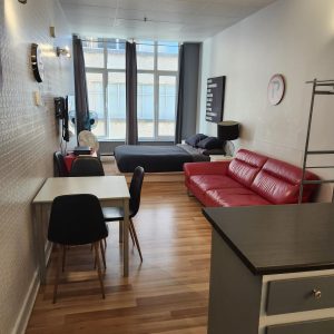 LE 201 – DE LA CITÉ